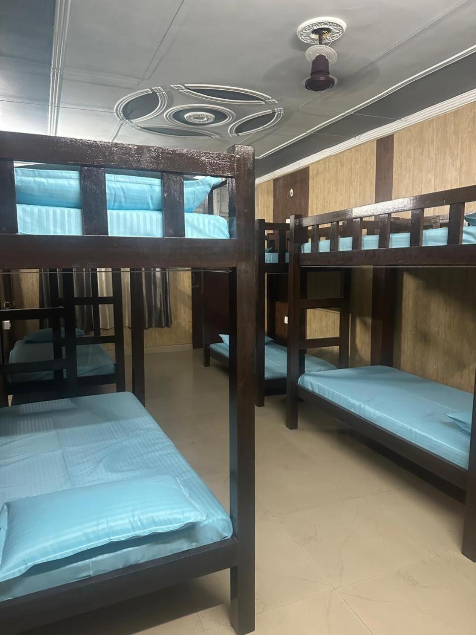 Отель Yes Retreat Ришикеш Экстерьер фото